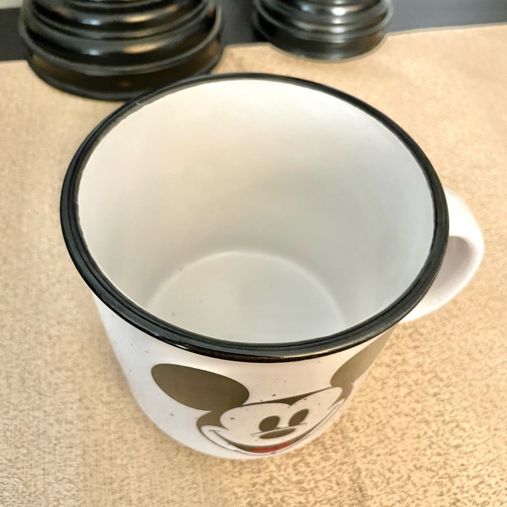 🆕Disney MICKEY MOUSE Ceramic Mug - Picture 5 of 5